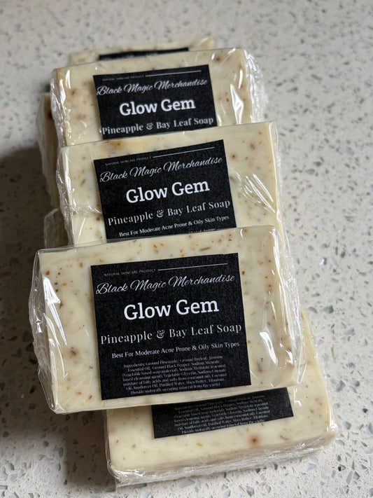 "Glow Gem" Pineapple & Bayleaf Soap